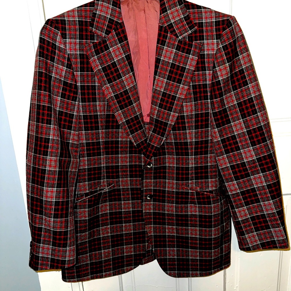 Men’s Medium Red/Black Plaid Blazer